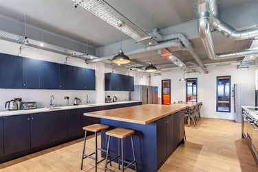 1 bed studio, Bridge Street, City Centre, Guildford, GU14SB - Image 12